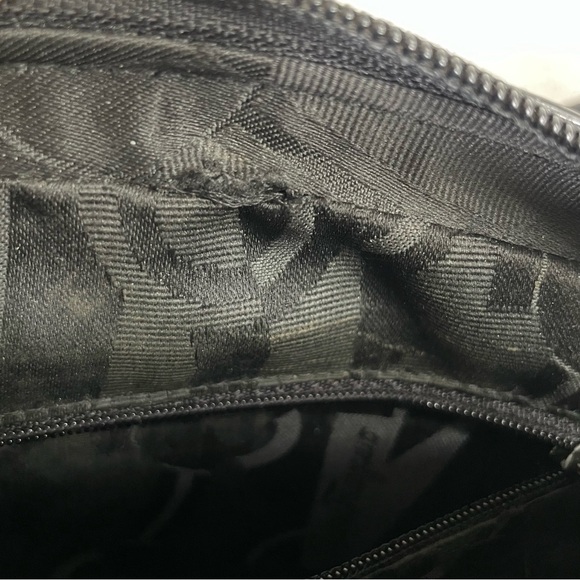 Salvatore Ferragamo Vintage Crossbody Bag Enamel Shoulder Vara - Picture 8 of 16